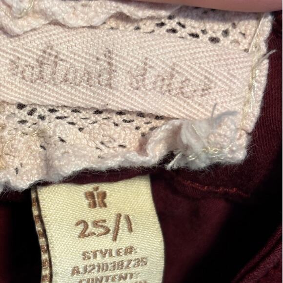 Altar'd State Cranberry Burgundy Red Wine Skinny Jean 25/1 Pants Boho Casual - Picture 6 of 7